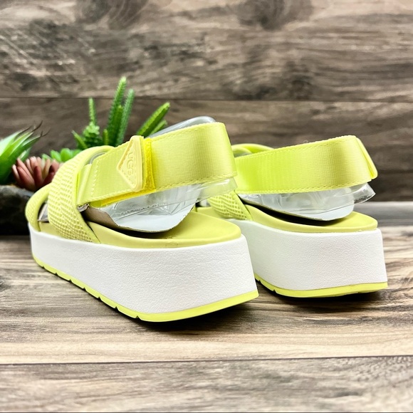 NIB UGG Nella Slingback Platform Sandal 7.5 38.5 Pollen Mesh - Picture 8 of 12